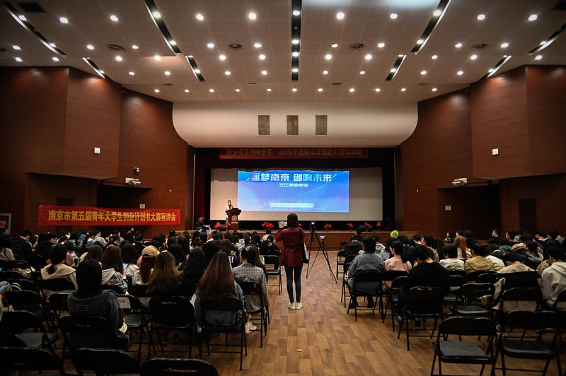 b34783ed-2ad6-494e-b14f-5a38e014089f.jpg b34783ed-2ad6-494e-b14f-5a38e014089f.jpg